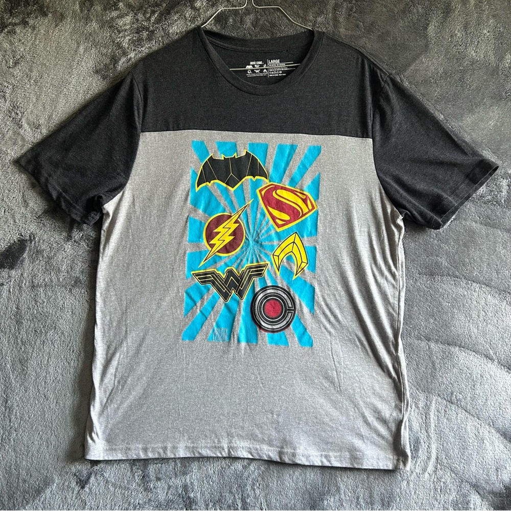 Justice League‎ T Shirt Size Large Black Gray Super Hero Graphic DC Comic